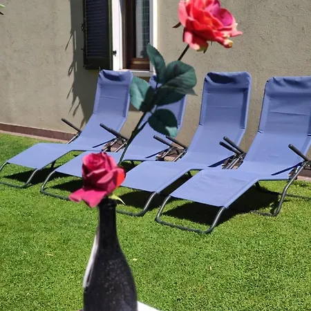 شقة Private Garden Giardino Privato A - House Amorino *
