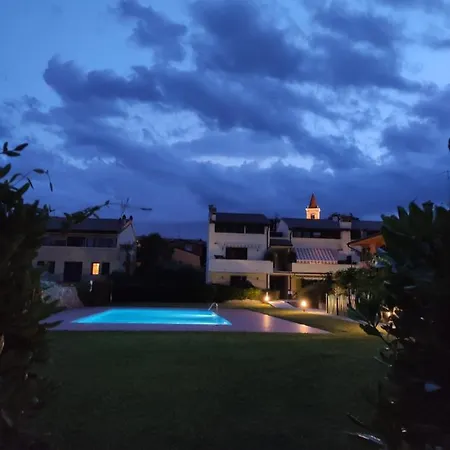 Private Garden Giardino Privato A - House Amorino Appartement Bardolino