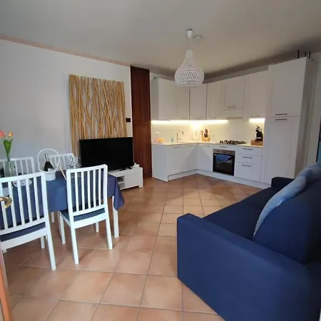 Private Garden Giardino Privato A - House Amorino Apartament
